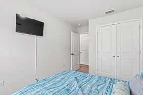 Pogo's Paradise Townhome - Image 5