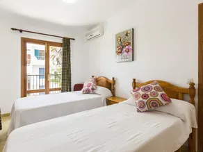 G Rentals Apartamentos Corb Marí - Image 2