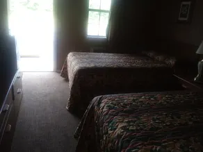 All Seasons Inn Motel And RV Park - Image 5