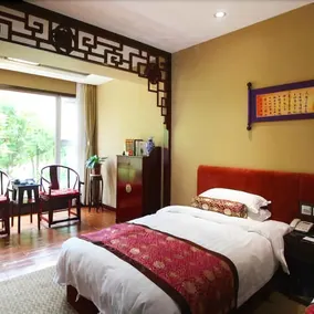 Qufu Mingzuo Xingtan Hotel - Image 3