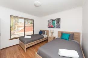 Rossmoyne Suite - Image 4