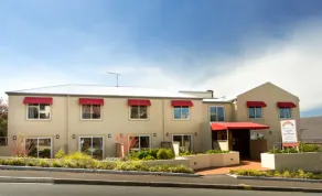 Battery Point Apartment on Hampden - Image 2
