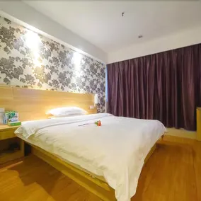 Jingtong Hotel (Liuzhou Wuxing Pedestrian Street Qingyun Minsheng Market Branch) - Image 2