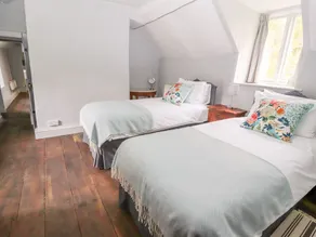 Eyton Cottage - Image 2