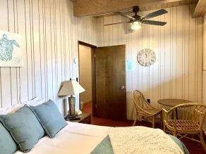 Breakers Boutique Inn - Image 4