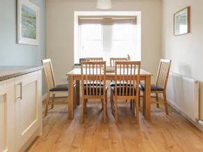 Apple Cottage - Image 2