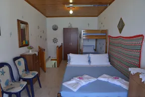 Erginas Boat House - Image 2
