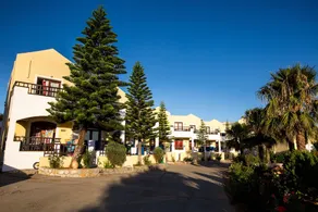 LANGLEY RESORT ALMIRIDA BAY - Image 4