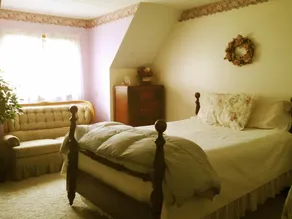 Triple T Bed & Breakfast - Image 5