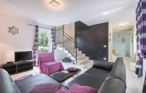 Awesome Home in Visnjan With Wifi and 2 Bedrooms - Image 4