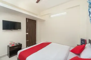 Vangal Nest by OYO Rooms - Image 5