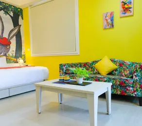 Rainbow House - Image 4