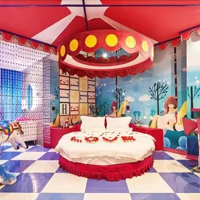 Pin'ai Boutique Theme Hotel (Beijing Guomao Baiziwan Subway Station Branch) - Image 3