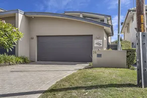 Fingal Breeze at Fingal Bay - Image 5