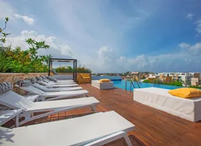 THE CITY Luxury Suites - Image 3