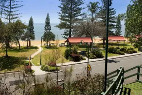 Beach House on Suttons - Image 3