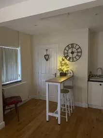 Cosy Stable Conversion Between Sheffield & Leeds - Image 3