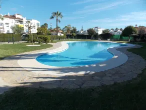 Beachside Apartment Near Puerto Banus - Image 5
