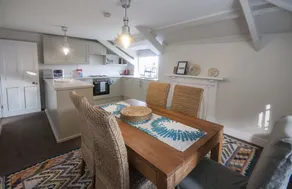 Yarner House - Image 2