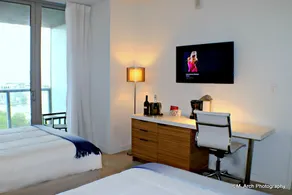 Hallandale Suites by 1stHomeRent - Image 5