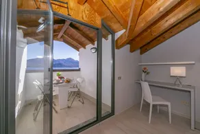 Blu Lake apartment on Ghiffa Beach - Image 2