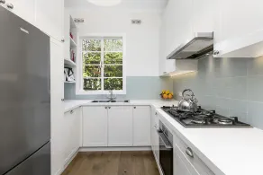 BOUTIQUE STAYS - Frankie's Place - Image 5