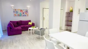 Spacious Modern Apt in Athens near Metro - Image 2