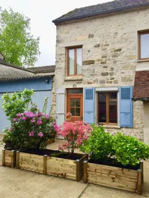 La Petite Cour - Image 3