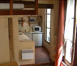 Latin Quarter Apartment 4 guests - Image 2