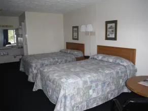 The Springs Motel - Image 4