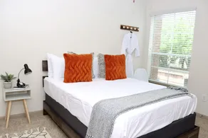 Galleria Queen Boho Chic Suite - Image 2