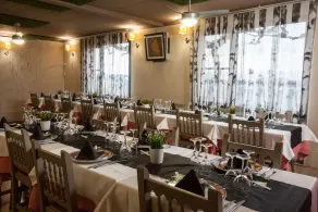 Hotel Stop - Image 4