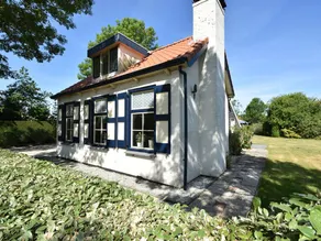 Alluring Holiday Home in Burgh Haamstede with Terrace - Image 4