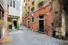 Rome Accommodation - Navona - Image 4