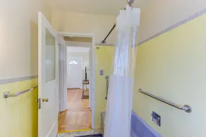 Woolsey Street - 2 Br Home - Image 3