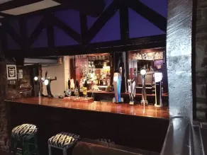 The Dante Arms - Image 5
