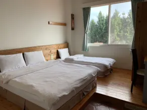 Lu Din Manor - Image 2