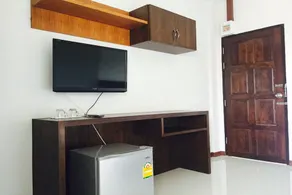 Siriwat Apartment - Image 5