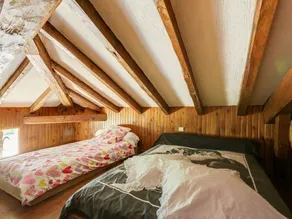 Holiday Home in Laluque with Terrace, Garden and Barbecue - Image 3