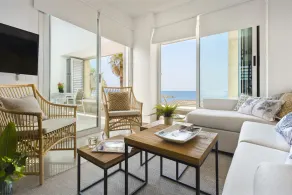 Beautiful 2 Bd House with Terrace & views to the Beach. Pedregalejo - Image 2