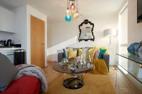 The Chad- Leeds Luxury, Stunning Contemporary Apartment With Free Parking - Image 3