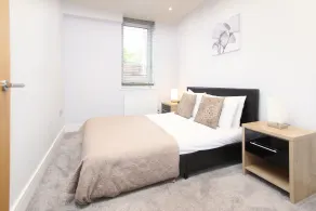 Ringside Apartments - Image 2