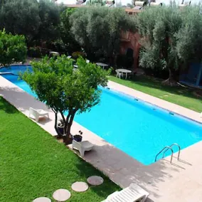 Hotel Le Coq Hardi - Image 2