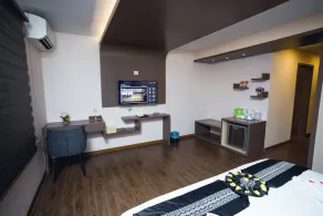 Elegant Hotel Pyi Thar Yar - Image 3