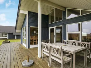 Secluded Holiday Home in Ringkøbing With Terrace - Image 2