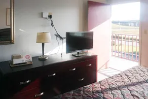Port City Motel - Image 3