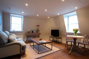 Halcyon Apartments - Image 3