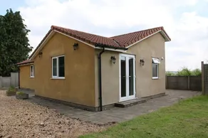 The Lodge - Image 5