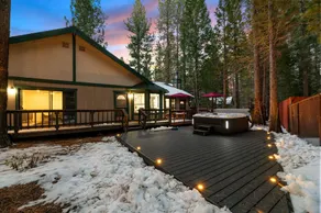 Beary Cozy Retreat - Newly Remodeled With Hot Tub And Game Room In Prime Location! 3 Bedroom Cabin - Image 4