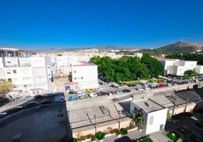 Holidays2Malaga Hermosilla 3 dormitorios & parking Wifi Fibra 600 MG - Image 3
